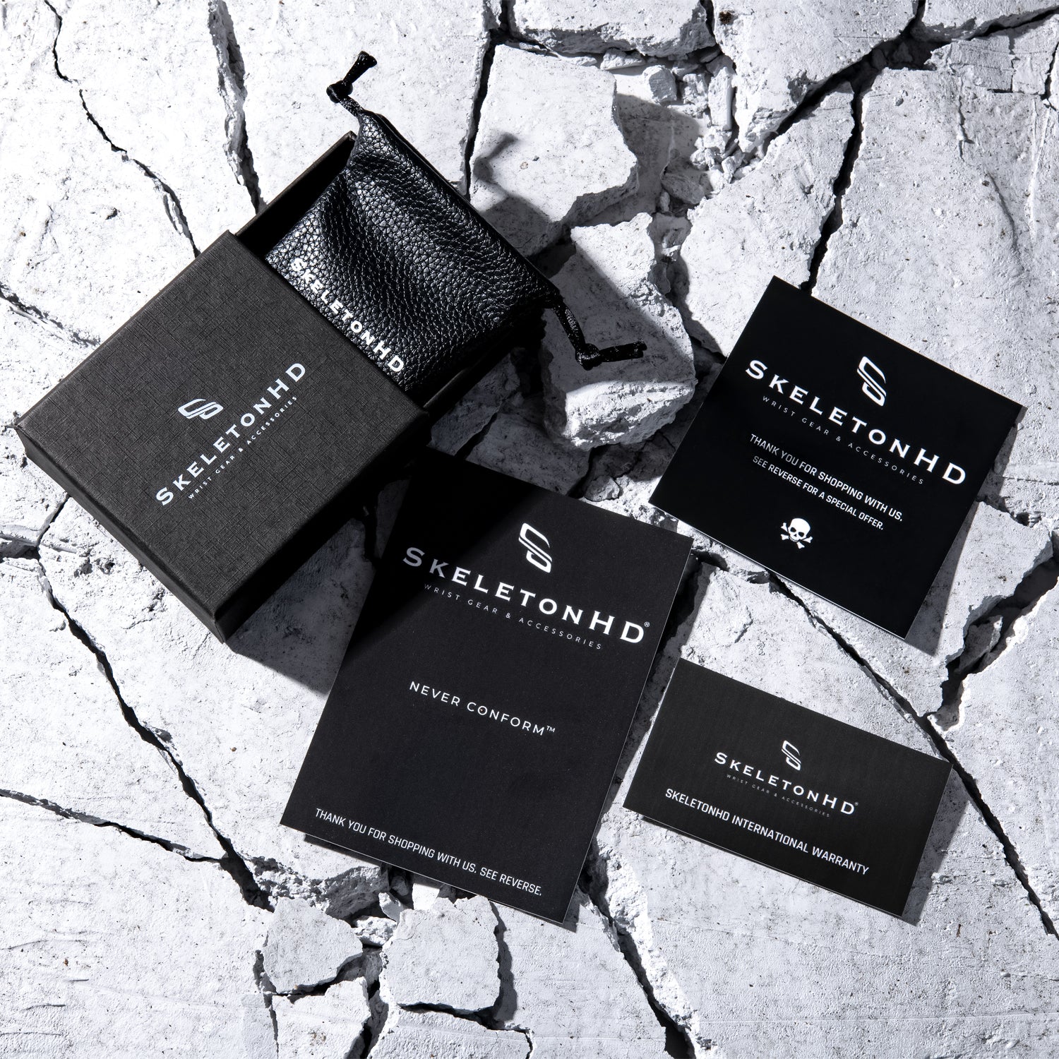 Red Devils Stack - Image 4